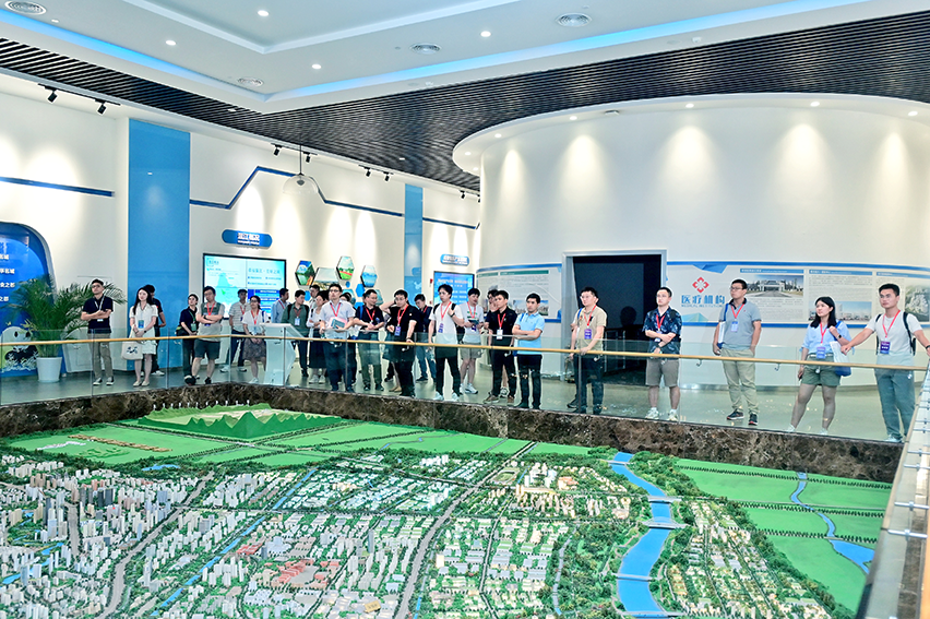 Forum participants during a visit